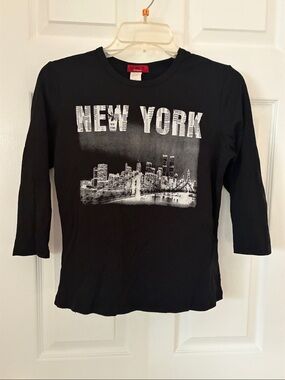 VINTAGE ENT NEW YORK GRAPHIC TOP SZ L 100% NYLON